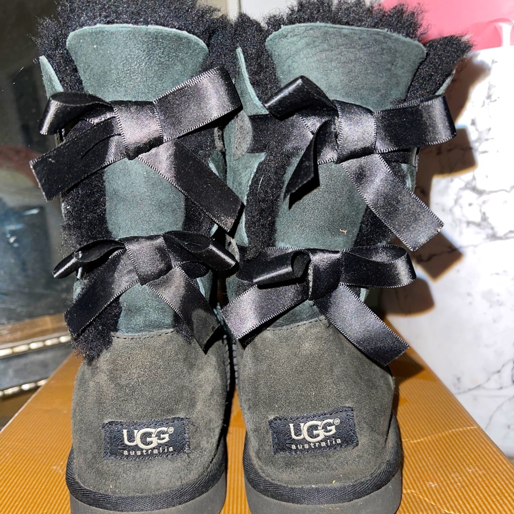 Black Ugg’s